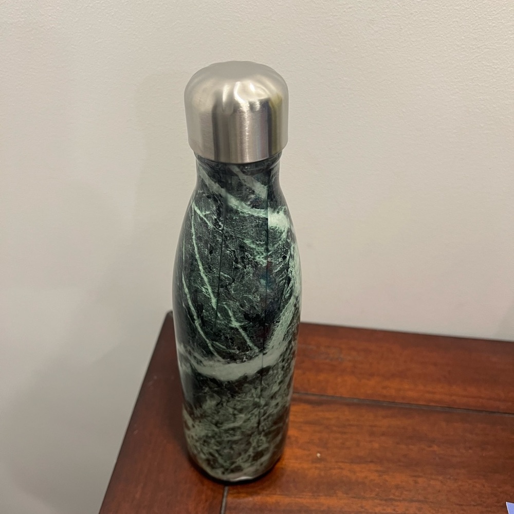 17oz swell stainless steel water bottle